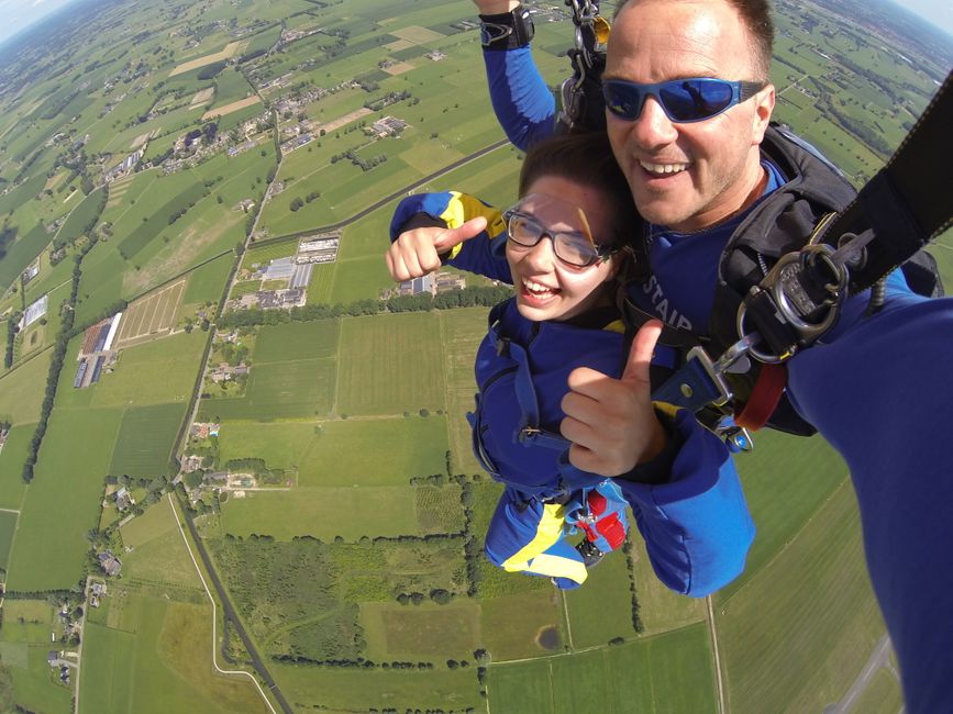 skydiving school